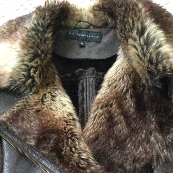 Fun faux leather and fur vest - Picture 4 of 11